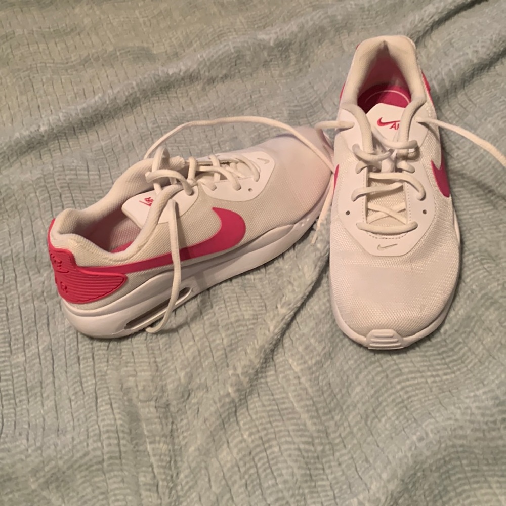 Nike air
